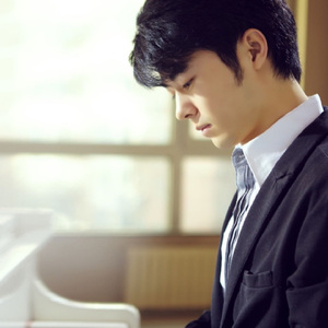 小雪又紧又湿又爽又多水免费观看
